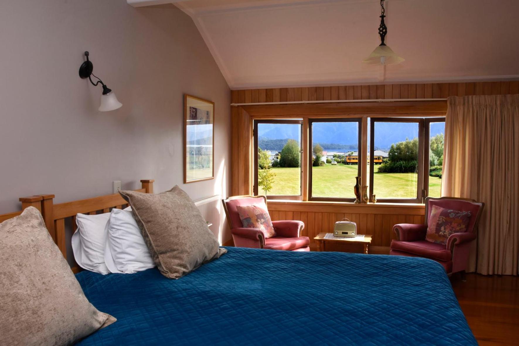 Te Anau Lodge Kültér fotó